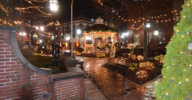 Ebensburg’s Dickens of a Christmas